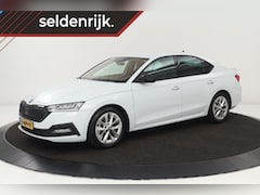 Skoda Octavia - 1.0 e-TSI Sport | Carplay | Sportstoelen | Sfeerverlichting | PDC | Navigatie | Full LED |