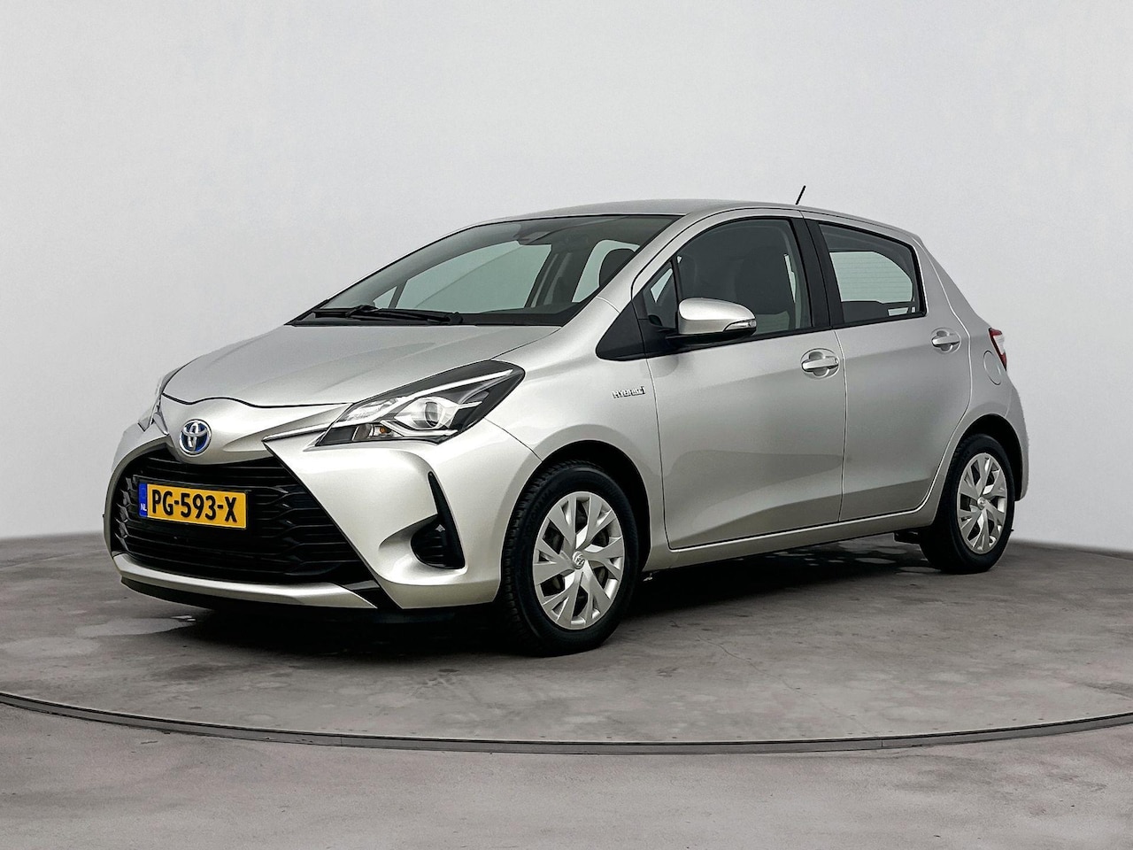 Toyota Yaris - 1.5 Hybrid Aspiration 1.5 Hybrid Aspiration - AutoWereld.nl