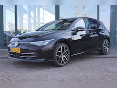 Volkswagen Golf - 1.5 eHybrid 204PK 50 Edition | Navigatie | Apple Carplay/Android Auto | Achteruitrijcamera