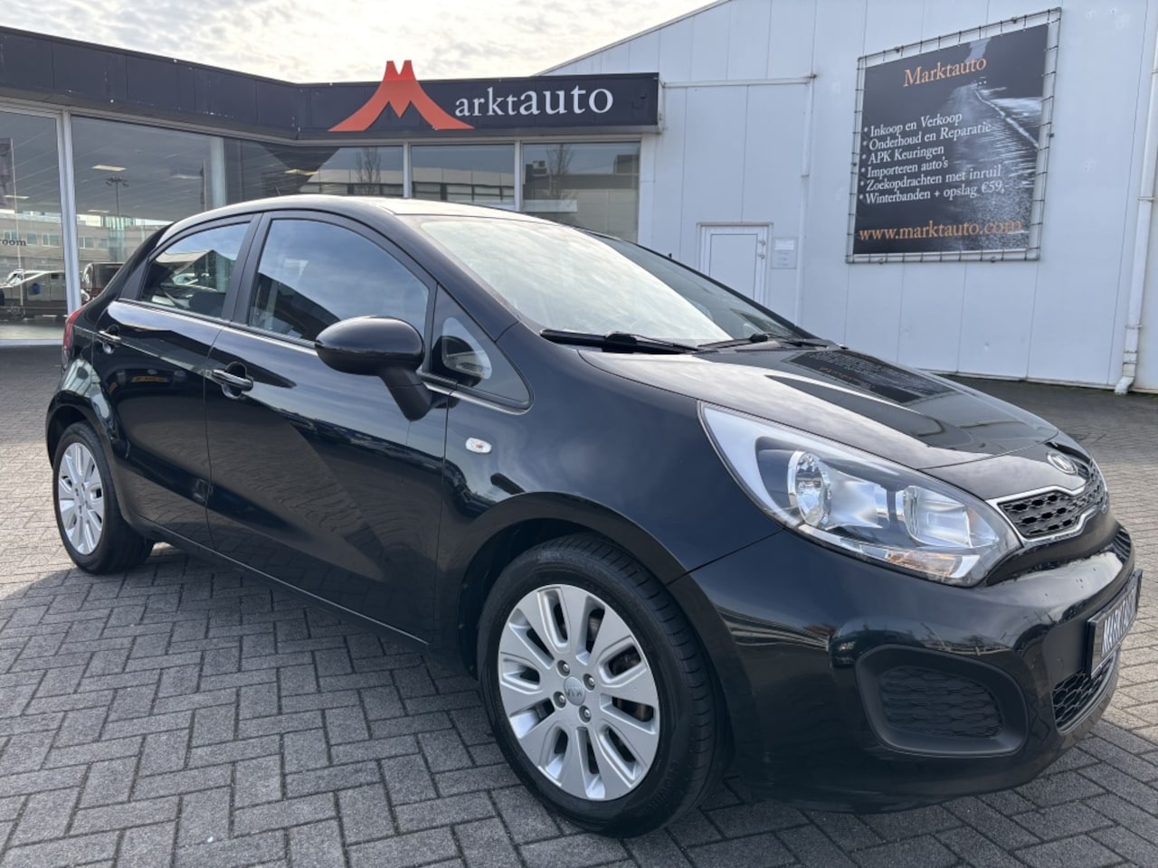 Kia Rio - 1.2 CVVT Plus Pack Airco Aux/Usb - AutoWereld.nl