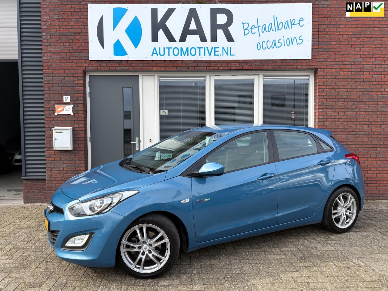 Hyundai i30 - 1.6 GDI i-Motion Plus Dealer Onderhouden Trekhaak - AutoWereld.nl