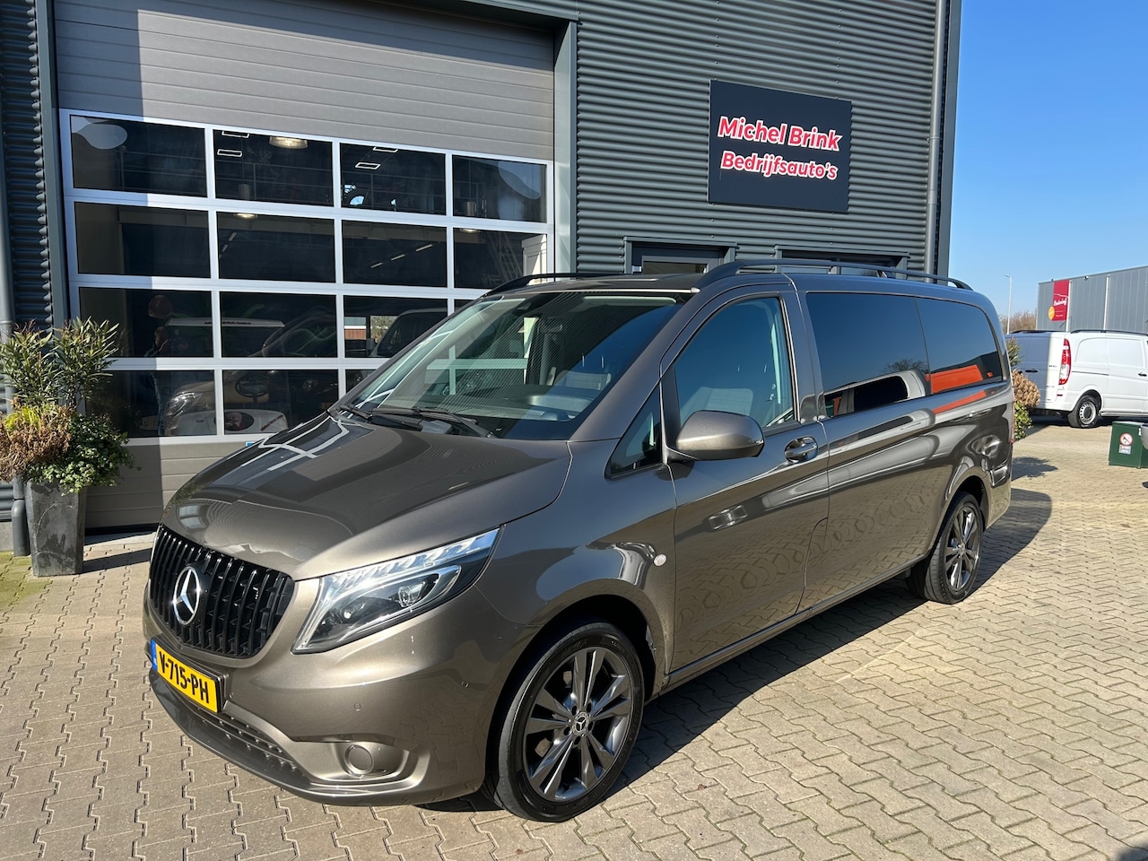 Mercedes-Benz Vito - 114 CDI Lang Xenon Automaat - AutoWereld.nl