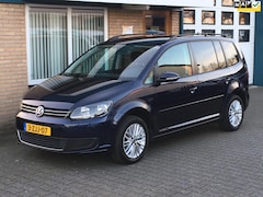 Volkswagen Touran - 1.6 TDI Edition Automaat 7persoons