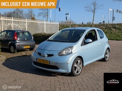 Toyota Aygo - 1.0-12V +