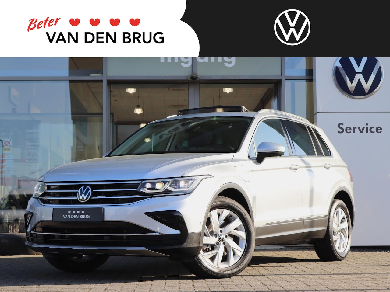 Volkswagen Tiguan - 1.4 TSI 245 pk DSG eHybrid Elegance | Panoramadak | IQ Light | Zwenkbare Trekhaak | Elektr - AutoWereld.nl