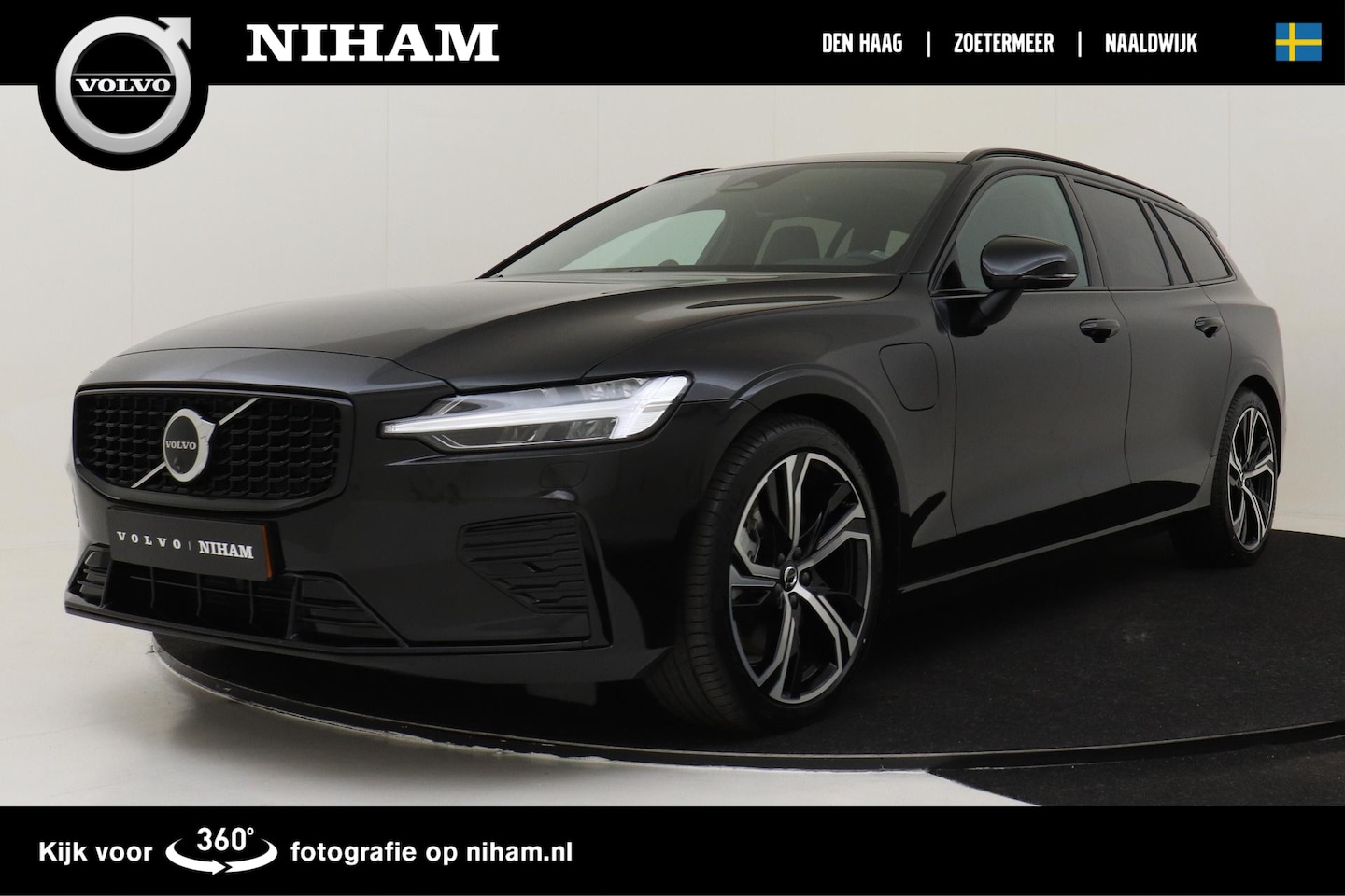 Volvo V60 - T6 RECHARGE AWD ULTRA DARK -PANO.DAK|360°CAM|BOWERS&WILKINS|19"|HEAD-UP DISP. - AutoWereld.nl