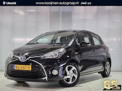 Toyota Yaris - 1.5 Hybrid Lease Limited Bi-Tone | Trekhaak | Parkeersensoren achter |