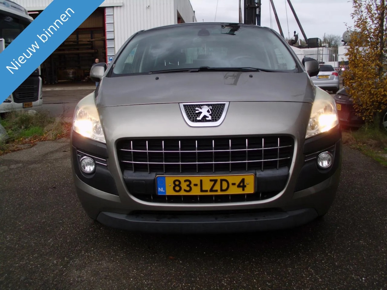 Peugeot 3008 - 1.6 MET AIRCO NAVI - AutoWereld.nl