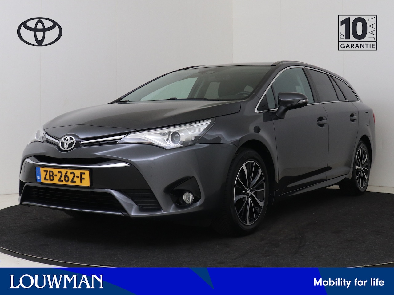 Toyota Avensis Touring Sports - 1.8 VVT-i SkyView Edition I Navigatie I Climate Control I Cruise Control I Camera I LM Vel - AutoWereld.nl