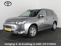 Mitsubishi Outlander - 2.0 PHEV Business Edition | Trekhaak | Cruise Control | Bluetooth |