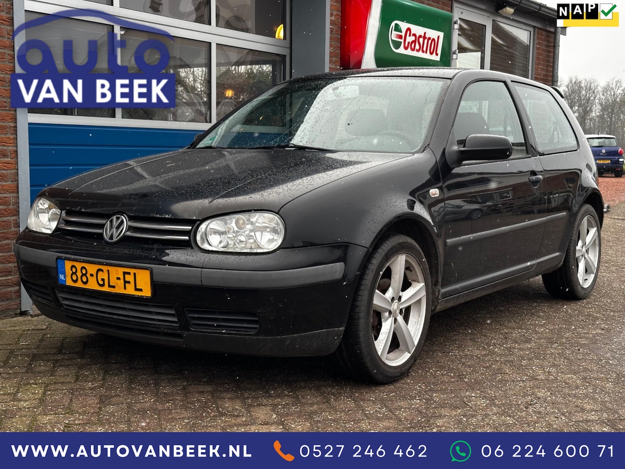 Volkswagen Golf - 1.6-16V Onderdelen|Trekhaak|17 inch - AutoWereld.nl