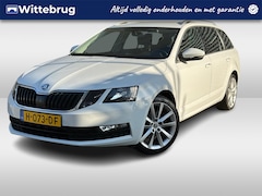 Skoda Octavia Combi - 1.0 TSI Greentech Business Edition / Navigatie / Climate controle/ Parkeersensoren achter/