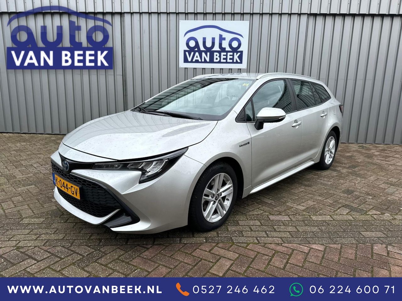 Toyota Corolla Touring Sports - 1.8 Hybrid Active|Cruise|Nav|12mnd Garantie! - AutoWereld.nl