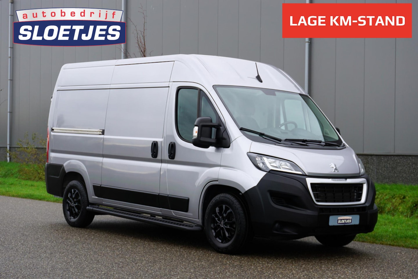 Peugeot Boxer - 335 2.2 BlueHDi 140 L2H2 Asphalt 1e eigenaar |Camera |Cruise |Navi |9.228 KM |EURO6D |BPM - AutoWereld.nl