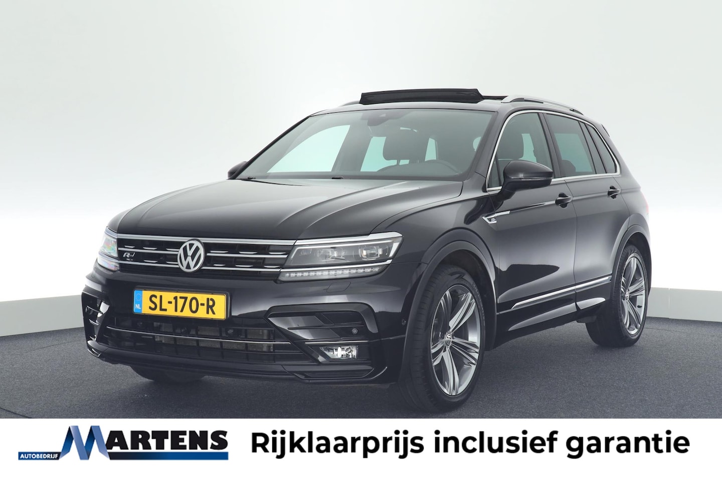 Volkswagen Tiguan - 1.4 TSI 150pk DSG ACT 2x R-Line Trekhaak 360Camera Leder Memory Led Panoramadak Virtual Co - AutoWereld.nl