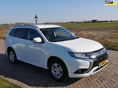 Mitsubishi Outlander - 2.4 PHEV Pure AC * 2021 * 11999 NETTO