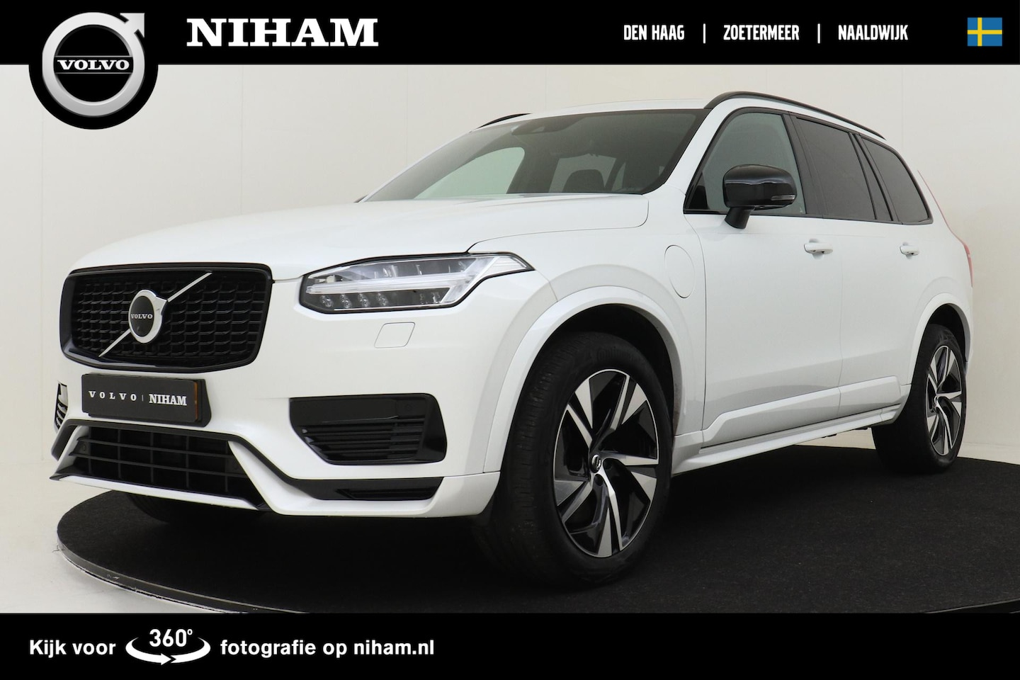 Volvo XC90 - T8 RECHARGE AWD R-DESIGN *LONG RANGE* -PANO.DAK|BOWERS&WILKINS|LUCHTVERING|TREKHAAK|MEMORY - AutoWereld.nl