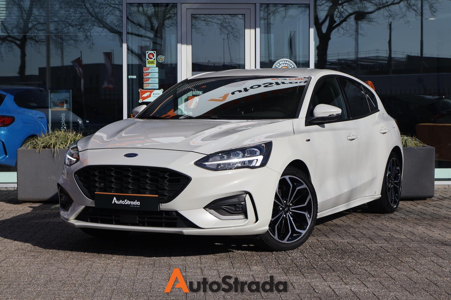 Ford Focus - 1.0 ST-Line EcoBoost 125pk | B&O Audio | Navi | LED | Carplay | Climate | Cruise I Keyless - AutoWereld.nl