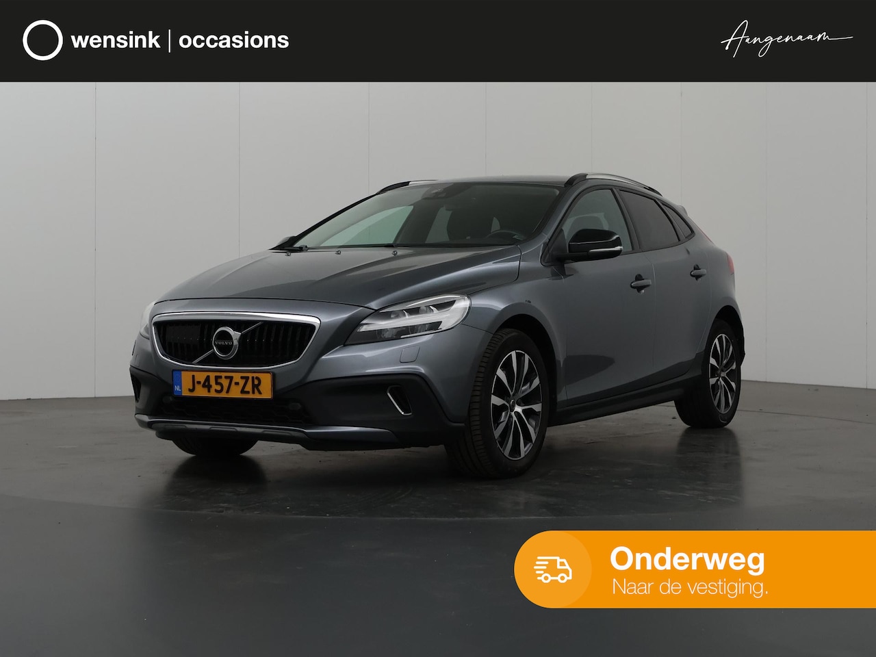 Volvo V40 Cross Country - 1.5 T3 Summum | Trekhaak | Lederen Bekleding | Elek. verstelbare stoelen + Geheugen | Harm - AutoWereld.nl