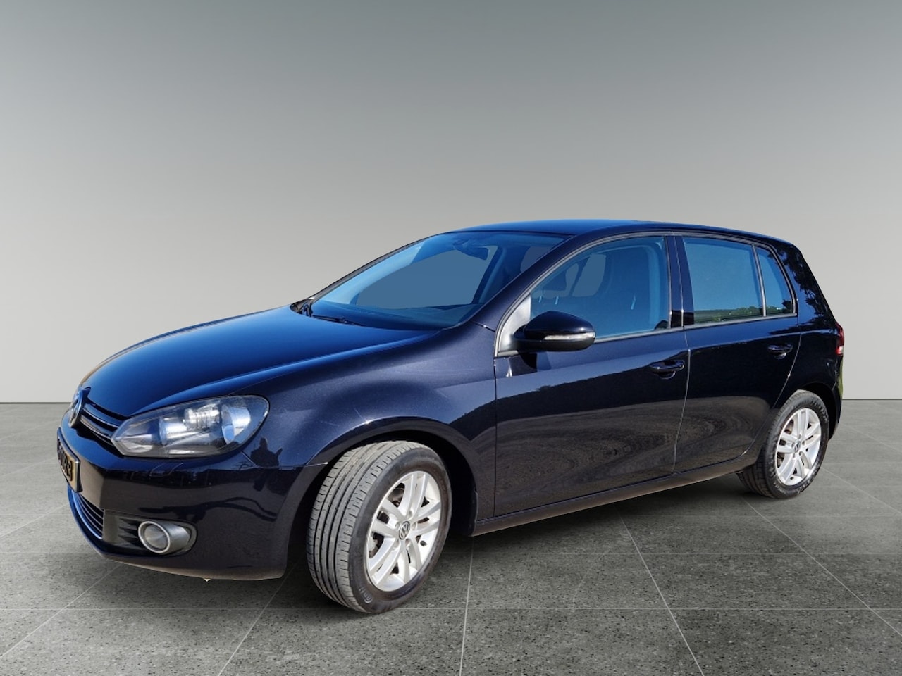 Volkswagen Golf - 1.2 TSI High-line BlueM Aut. Zeer netjes - AutoWereld.nl