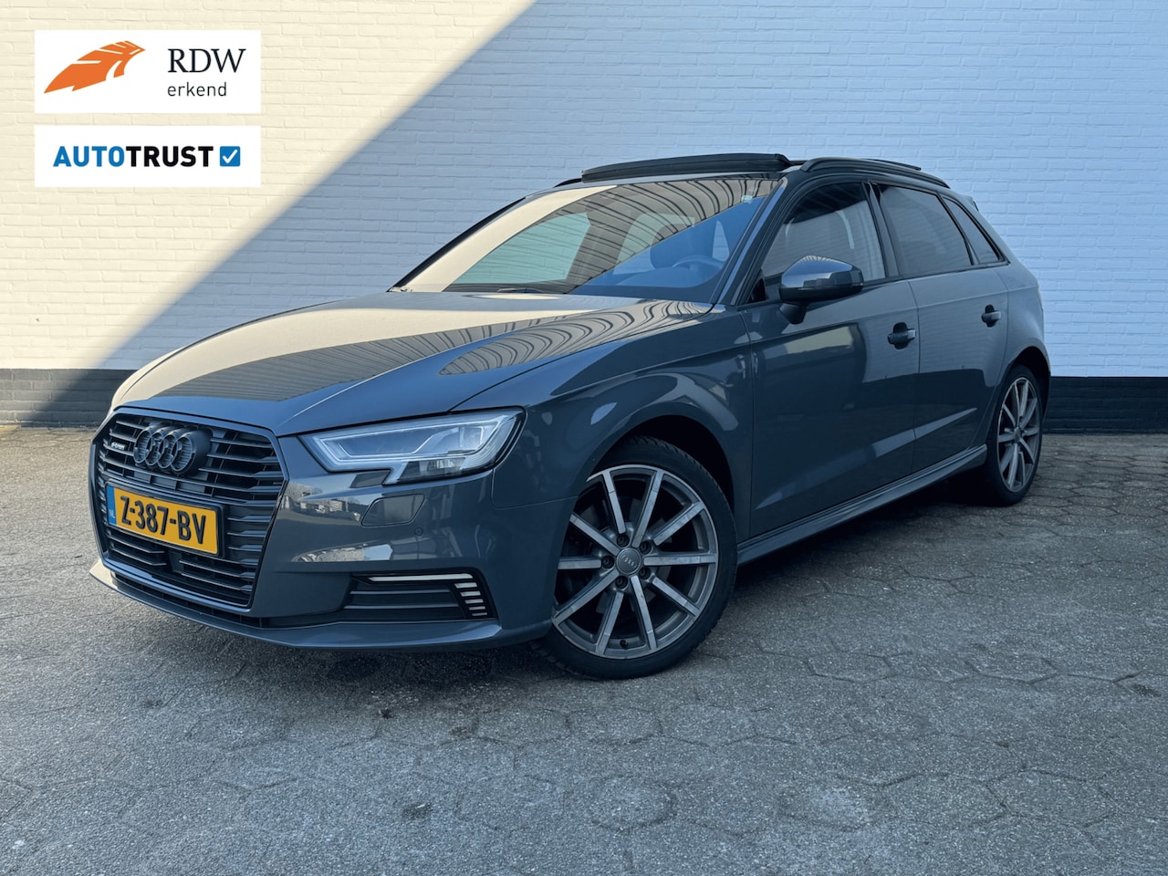 Audi A3 Sportback - 40 e-tron S-Line l PANODAK l VIRTUAL l B&O - AutoWereld.nl