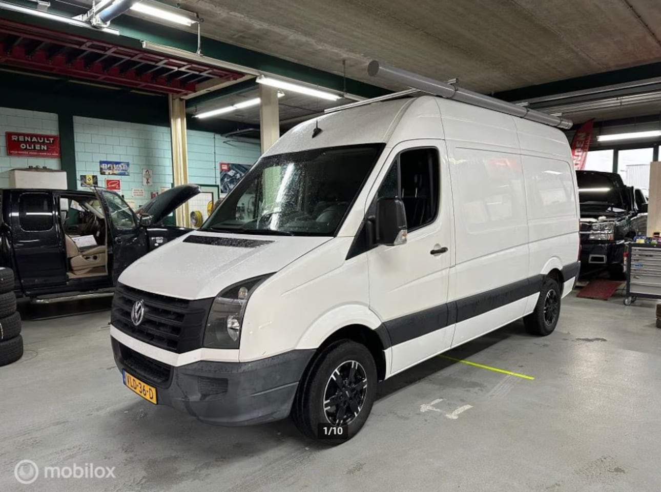 Volkswagen Crafter - Bestel 46 2.0 TDI L2H3 - AutoWereld.nl