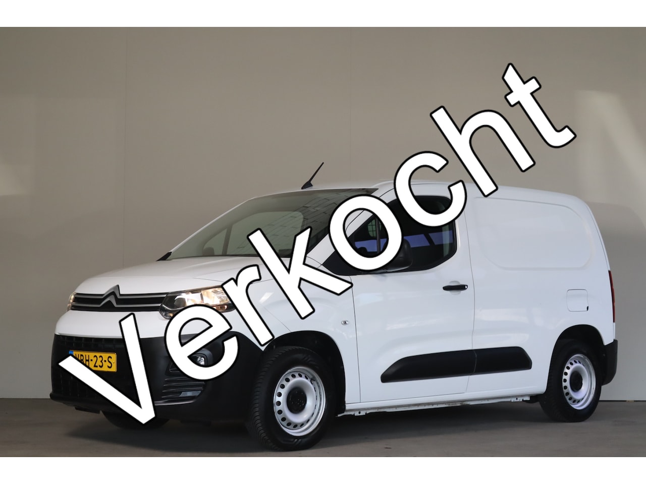 Citroën Berlingo - 1.6 BlueHDI Club NL-Auto!! Carplay I Cruise I PDC - AutoWereld.nl