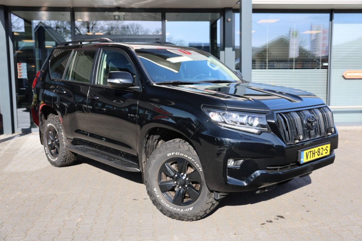 Toyota Land Cruiser 150 - 2.8 D-4D 5DRS CHALLENGER A/T VAN - AutoWereld.nl