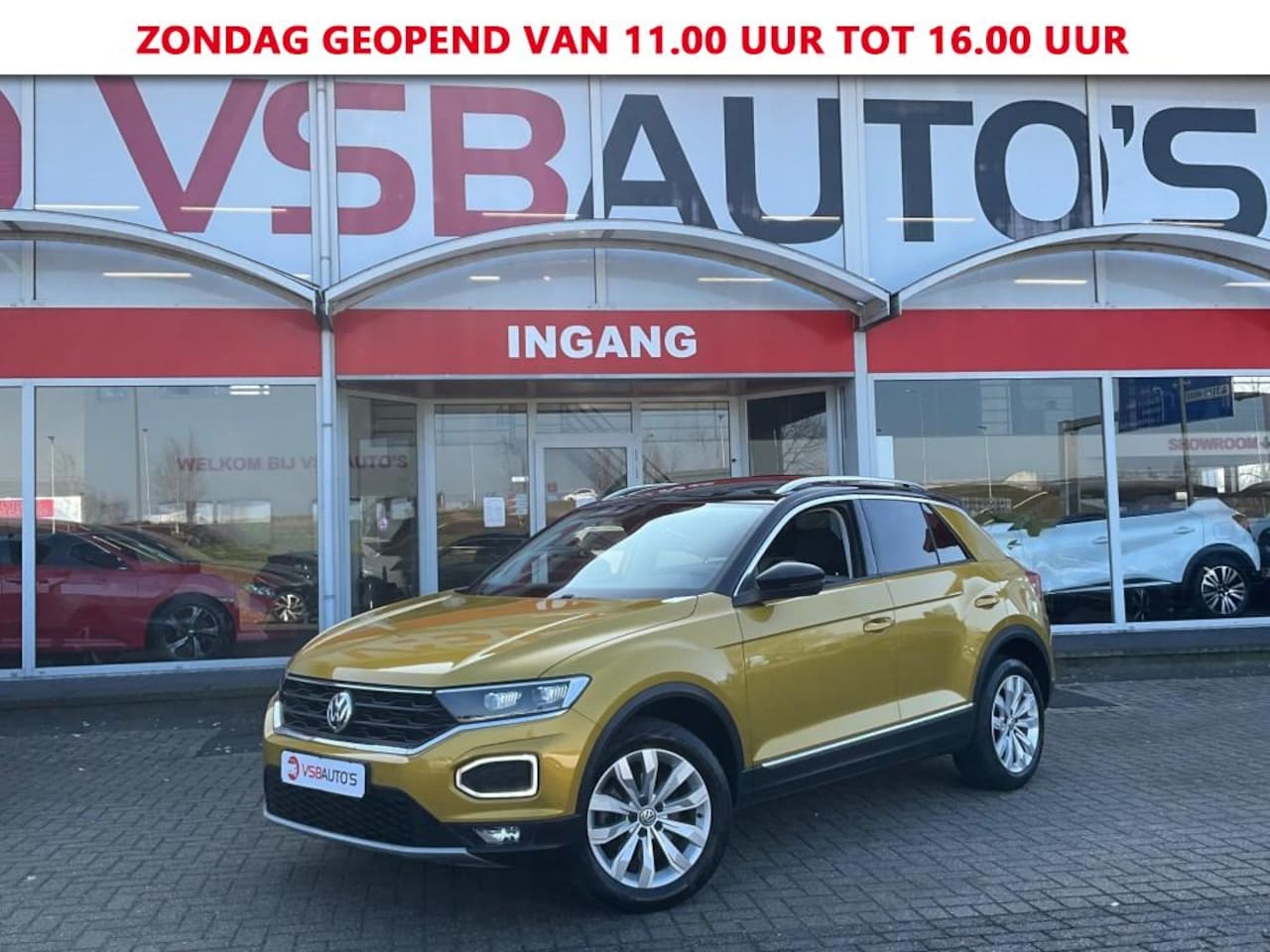 Volkswagen T-Roc - 1.5 TSI ACT.150PK SPORT LED NAVI PANO-DAK TREKHAAK CARPLAY - AutoWereld.nl