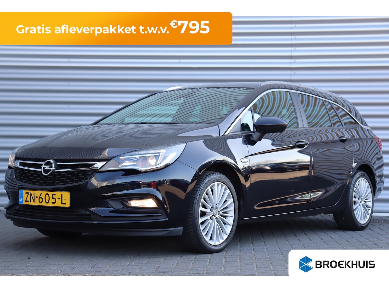 Opel Astra Sports Tourer - 1.4 TURBO 150PK 120 JAAR EDITION / NAVI / CLIMA / LED / PDC / AGR / 17" LMV / TREKHAAK / B - AutoWereld.nl