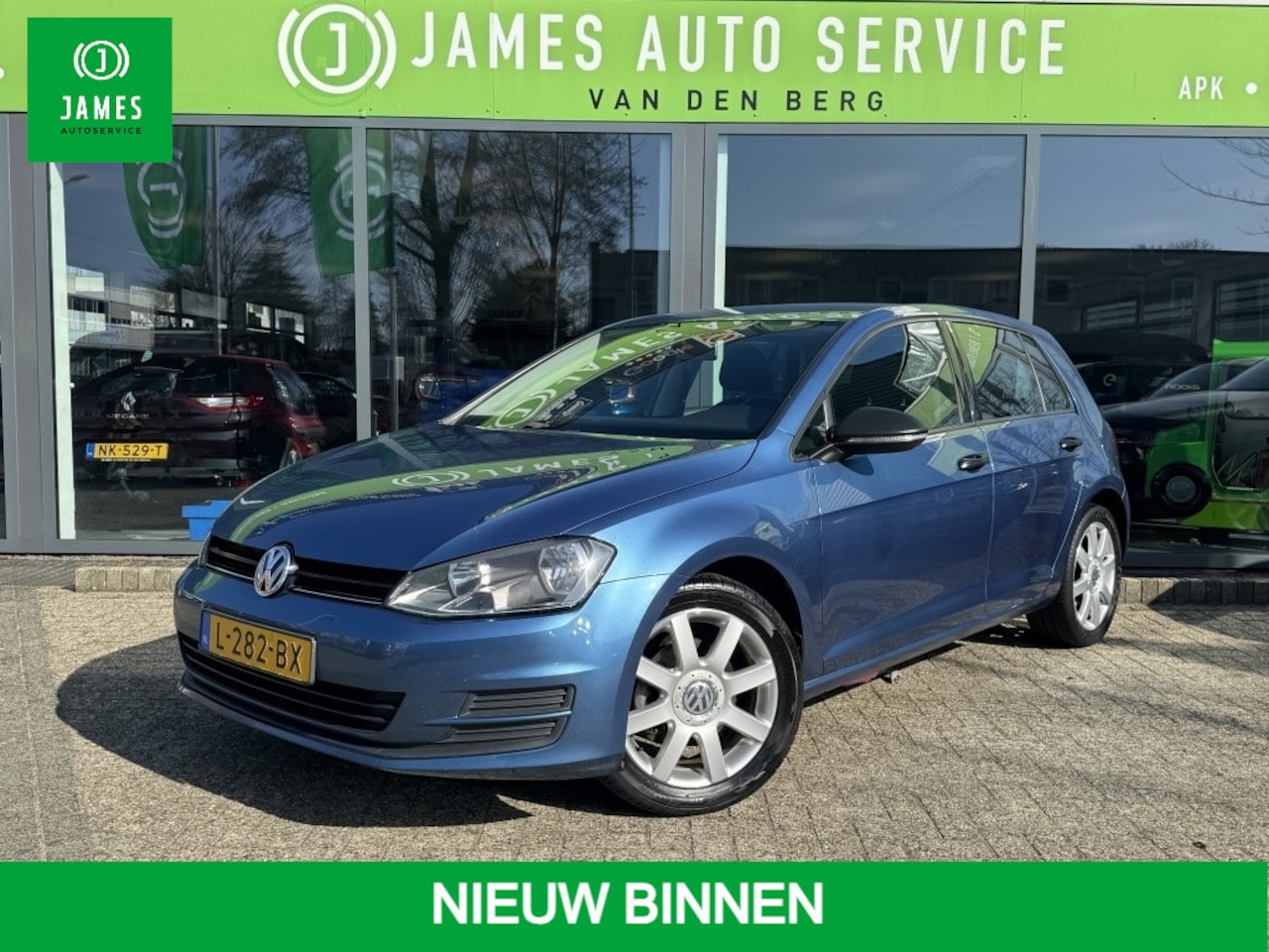 Volkswagen Golf - 1.2 TSI Trendline 1.2 TSI Trendline - AutoWereld.nl