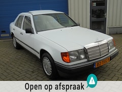 Mercedes-Benz 200-500 (W124) - 200 D