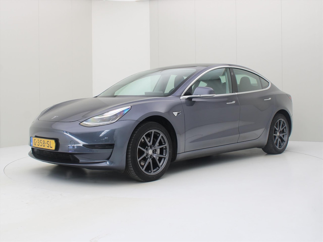 Tesla Model 3 - Standard RWD Plus [ AUTOPILOT+60 kWh+PREMIUM AUDIO ] - AutoWereld.nl