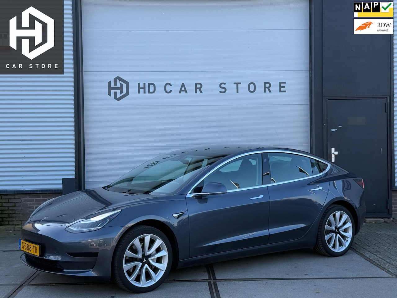 Tesla Model 3 - Standard RWD Plus 60 kWh AutoPilot 19 '' Velgen - AutoWereld.nl