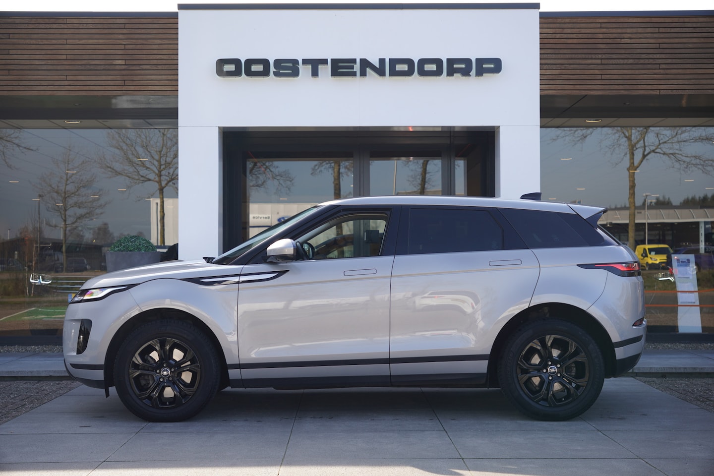 Land Rover Range Rover Evoque - 2.0D180 AWD S Automaat|2019|Trekhaak|18"Black+AllSeason|PDC+Camera|Cruise|LED|Leer - AutoWereld.nl