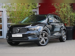 Volvo XC40 - 1.5 T4 Recharge R-Design Expression | 1e Eigenaar | NL-Auto | Harman/Kardon | Schuifdak |