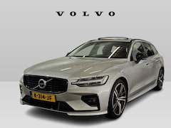 Volvo V60 - B4 R-Design | Panoramadak | Trekhaak | Standkachel | Head-Up | 19 Inch | 360 Camera | Harm