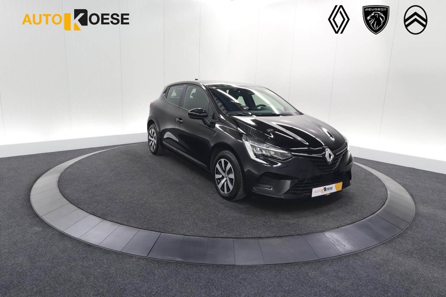 Renault Clio - TCe 90 Equilibre | Navigatie | Apple Carplay | Cruise Control - AutoWereld.nl