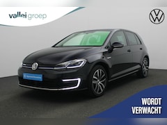 Volkswagen e-Golf - E-DITION 136 pk | Navigatie | Parkeersensoren voor/achter | Adaptive Cruise | Virtual Cock