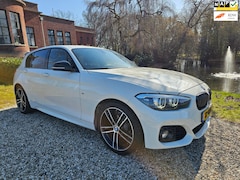 BMW 1-serie - 118i Edition M Sport Shadow High Executive