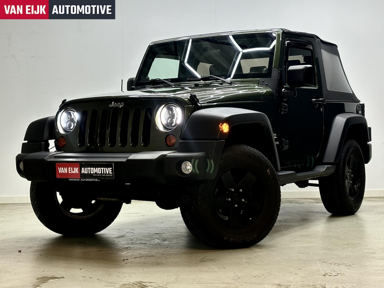 Jeep Wrangler - 3.8i Sahara Aut. Prachtige Youngtimer - AutoWereld.nl