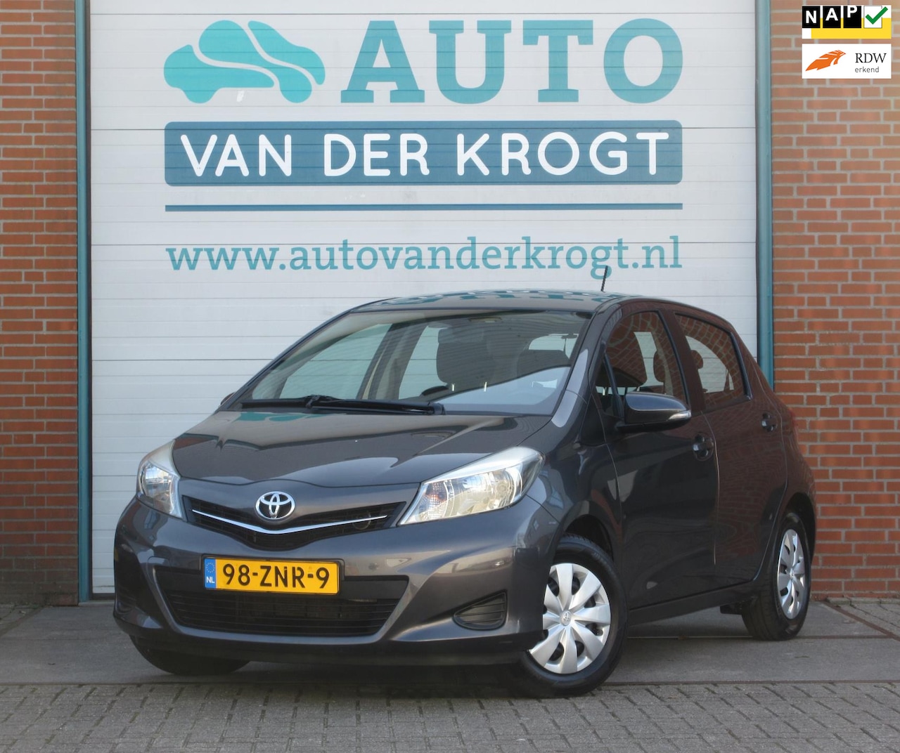 Toyota Yaris - 1.0 VVT-i Aspiration 1.0 VVT-i Aspiration, Clima, Camera, NL auto, APK 3-26 - AutoWereld.nl