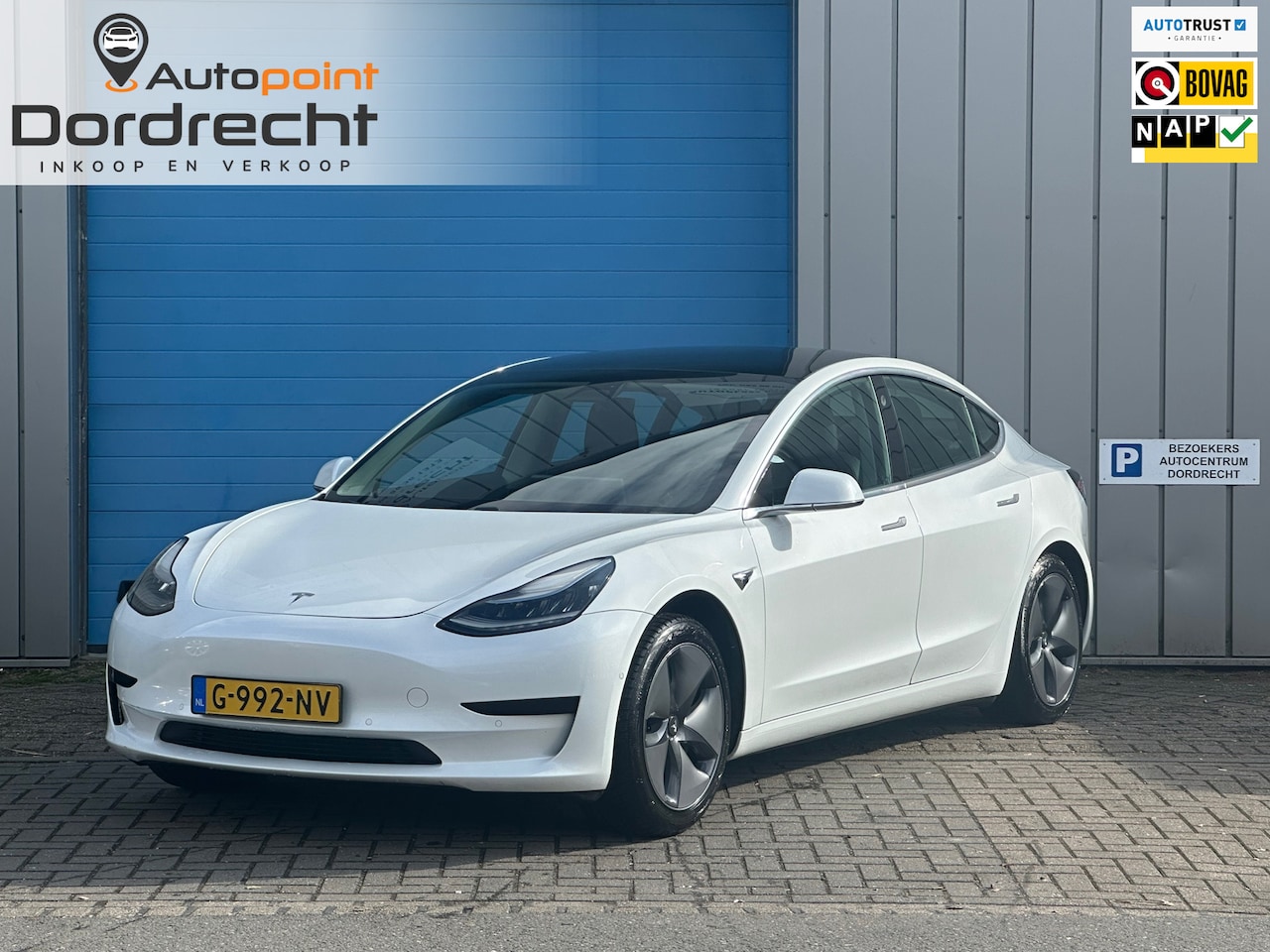 Tesla Model 3 - Standard RWD Plus 60 kWh TREKHAAK - AutoWereld.nl