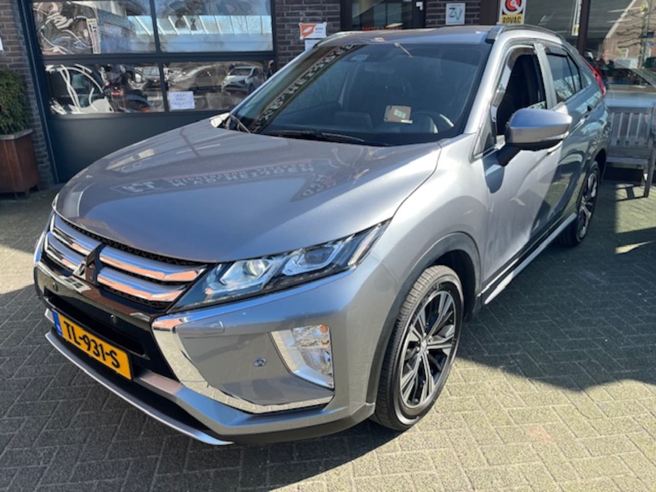 Mitsubishi Eclipse Cross - 1.5 1st Edition 16.000 km! - AutoWereld.nl