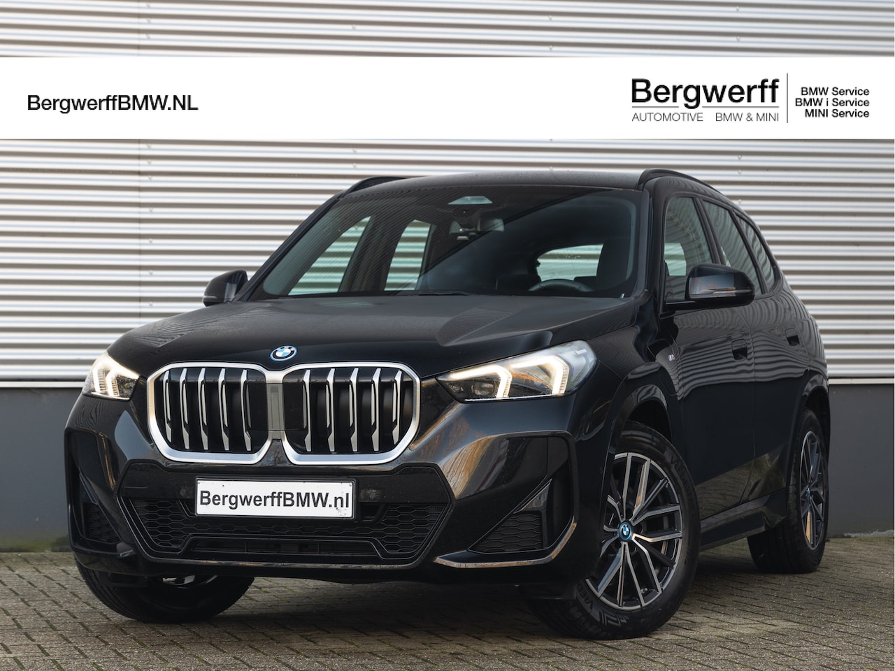 BMW X1 - xDrive25e M-Sport - Stoelverwarming - Camera - Adaptive LED - AutoWereld.nl