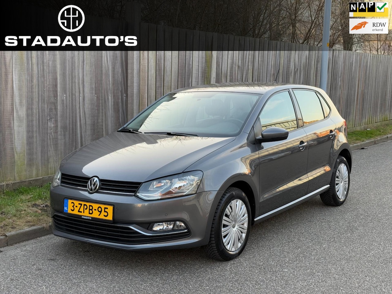 Volkswagen Polo - 1.4 TDI 5DRS Navigatie PDC NAP 1e Eigenaar! - AutoWereld.nl