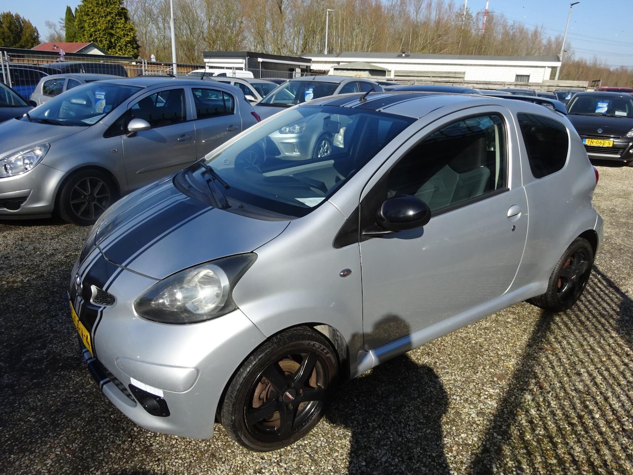 Toyota Aygo - 1.0-12V Cool 1.0-12V Cool, Airco, Stuurbekrachtiging, Distributieketting - AutoWereld.nl