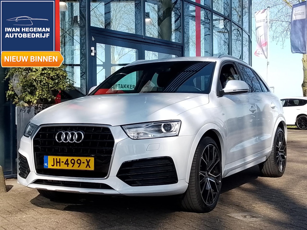 Audi Q3 - 1.4 TFSI CoD Sport S-Line AUTOMAAT | Navi | ECC | PDC | Cruise Control | LM Velgen - AutoWereld.nl