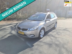 Kia Cee'd Sporty Wagon - 1.4 CVVT Seven LEUKE AUTO RIJDT EN SCHAKELT GOED