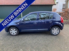 Dacia Sandero - 1.5 dCi Ambiance 11-'12 5DRS HB EURO 5 SLECHTS 164 DKM BELGISCHE INSCHRIJVING